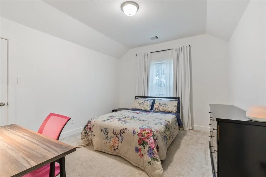 Photo of 156 Gray Pine Grove Way