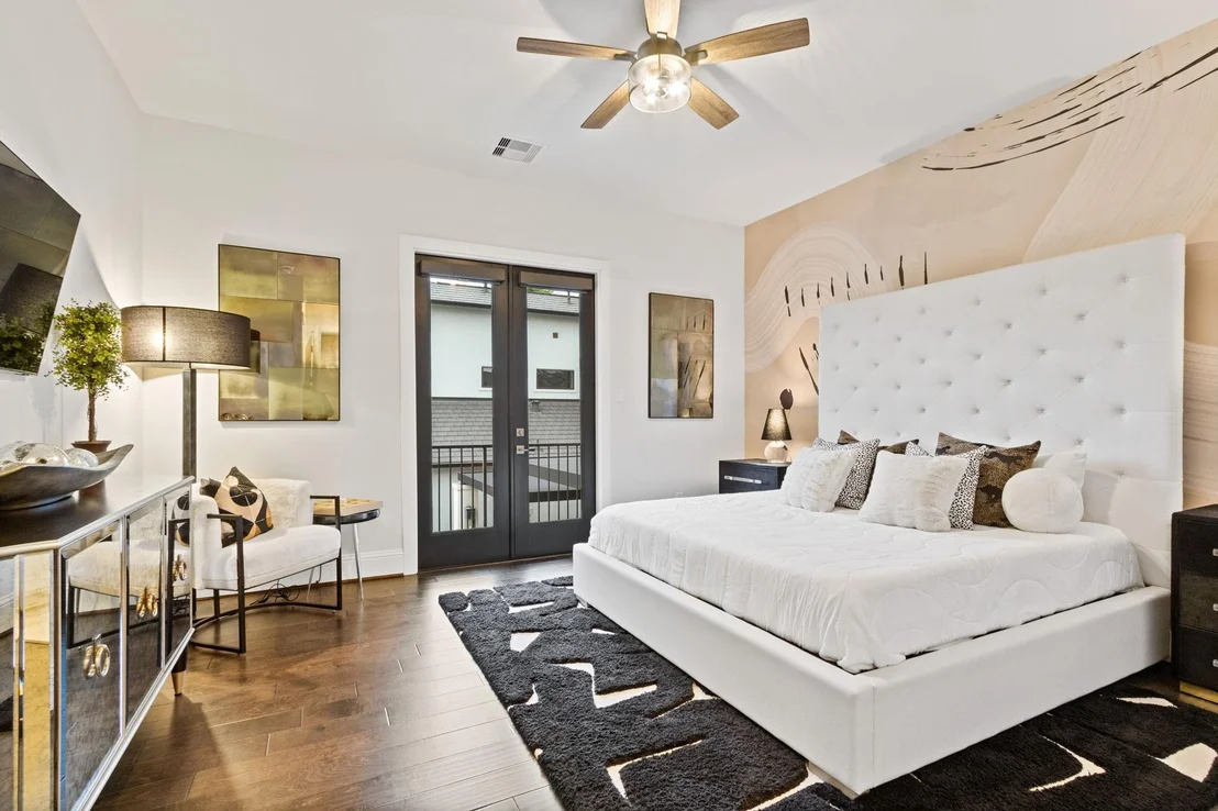 Photo of 18 Karsten Creek Court