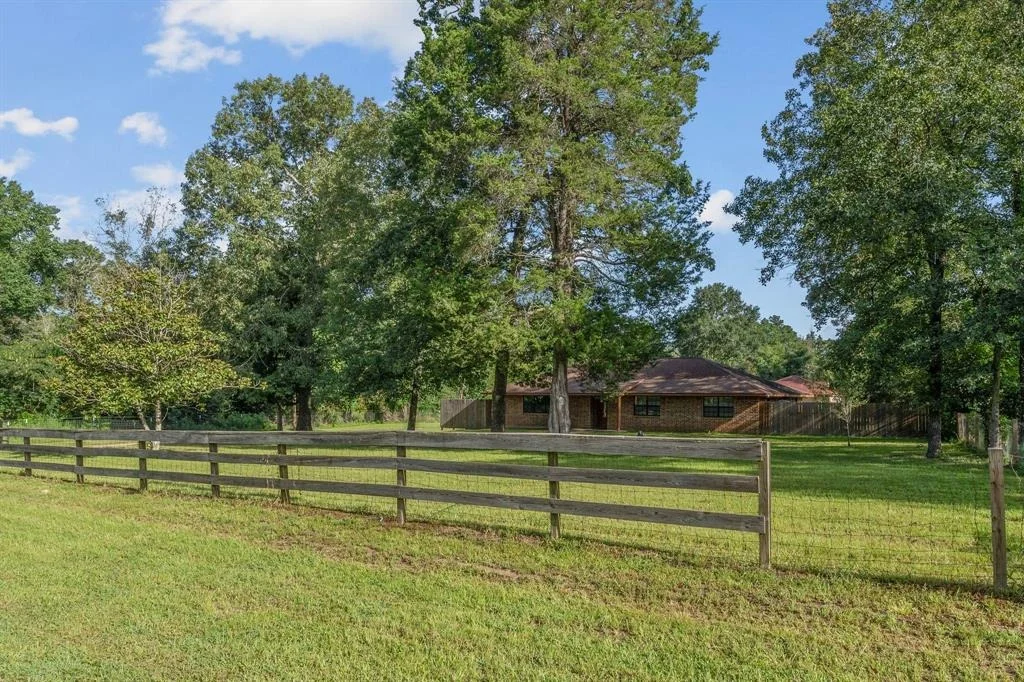 Photo of 9433 County Line Road
