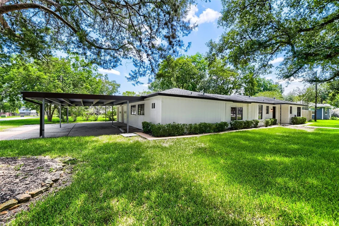 Photo of 205 Morningside Drive
