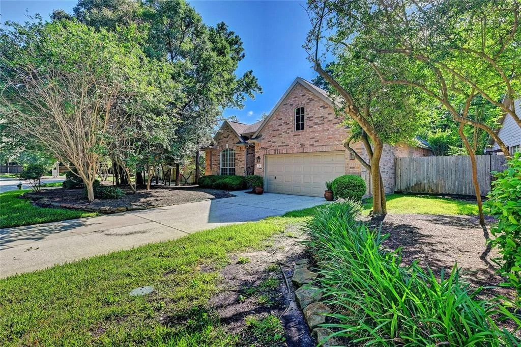 Photo of 42 N Belfair Place
