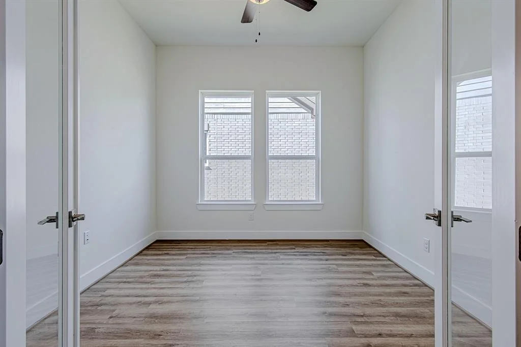 Photo of 205 Peninsula Point Drive