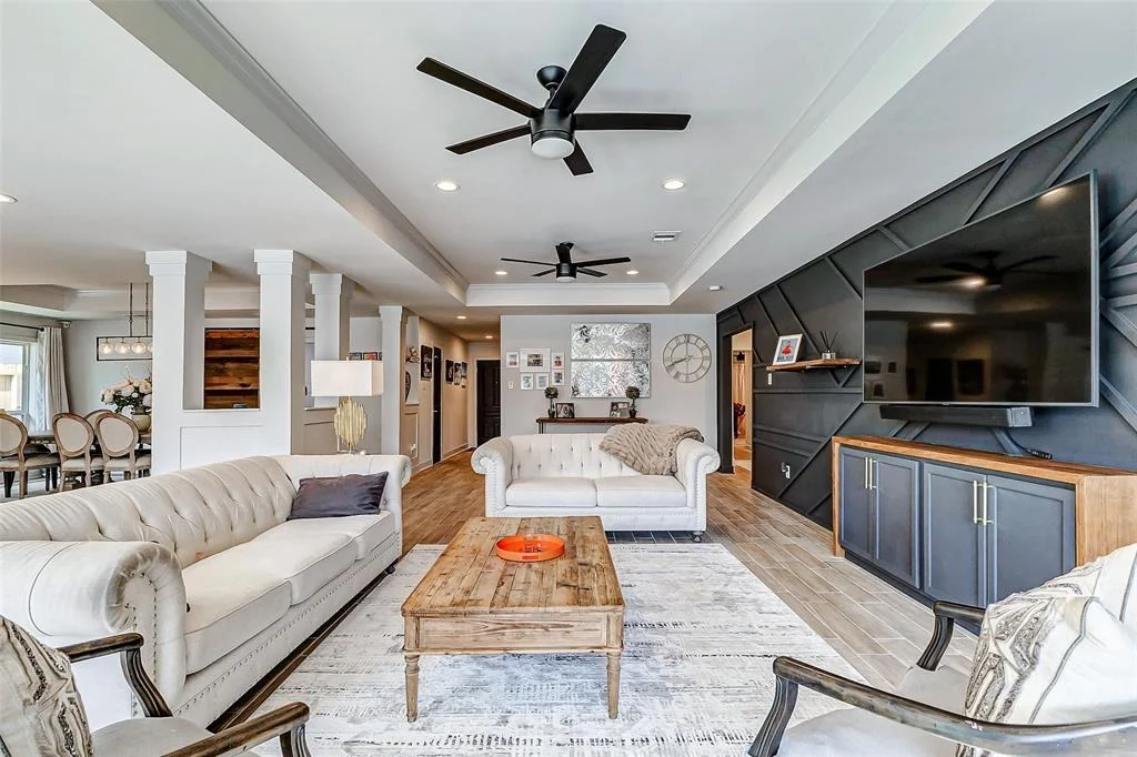 Photo of 5939 Benning Drive