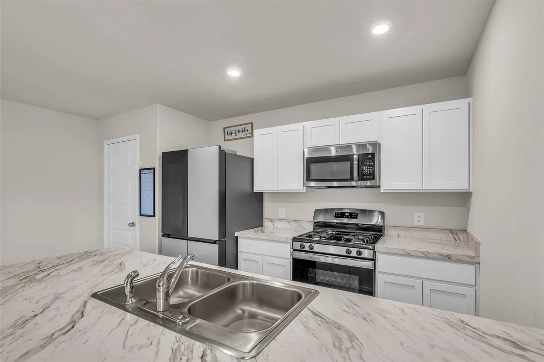 Photo of 83 Road 51028