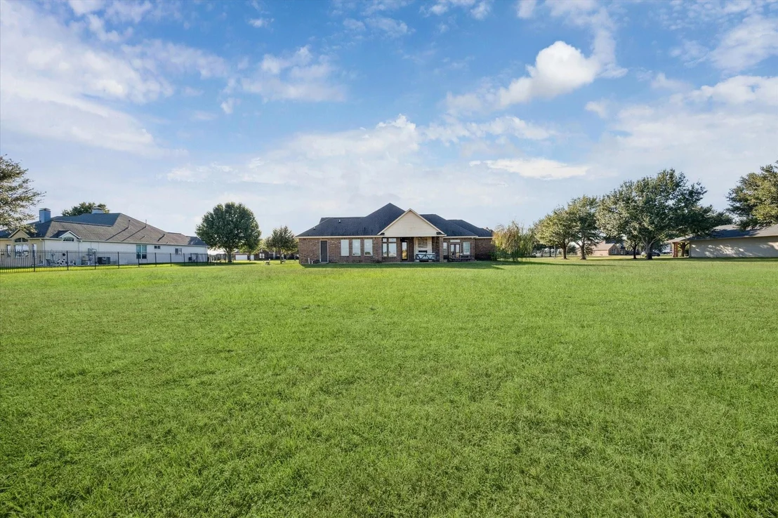 Photo of 4710 Shadow Grass Drive