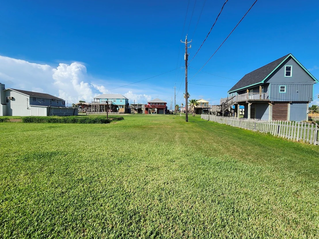 Photo of 522 Surf Drive