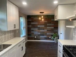 Photo of 9214 Mahoning Drive