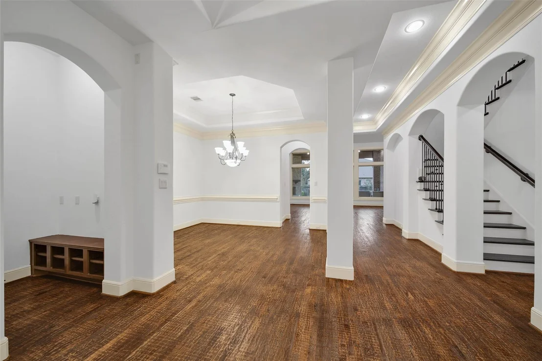 Photo of 5202 Creekland Circle