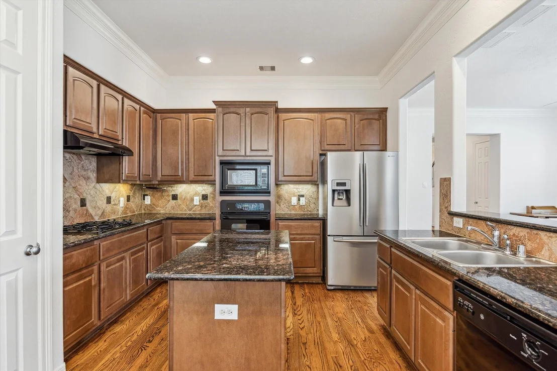 Photo of 3203 Holly Path Drive