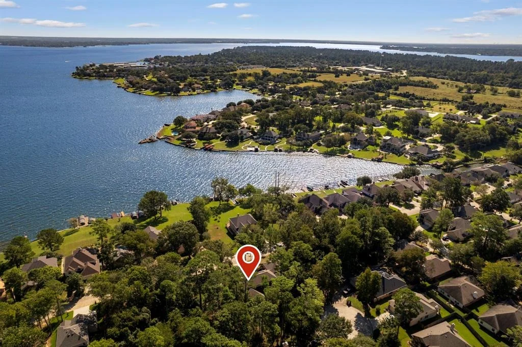 Photo of 13413 Northshore Drive