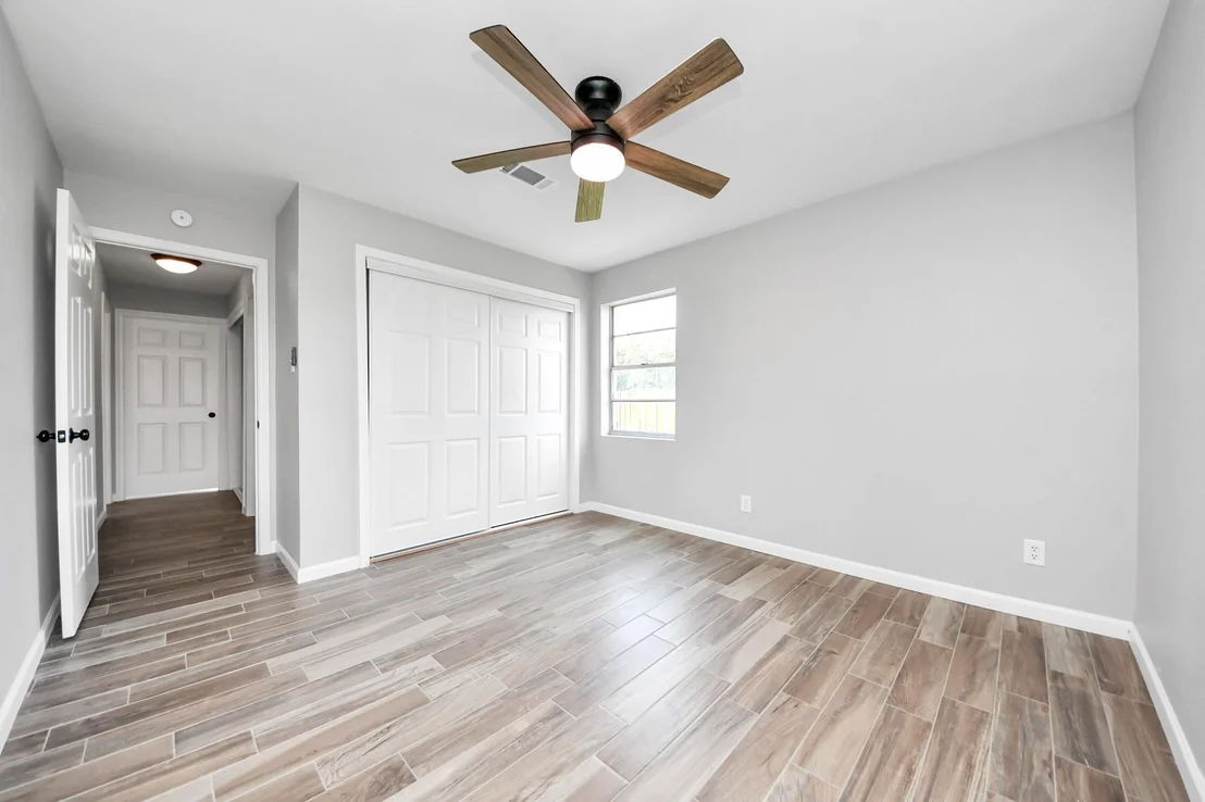 Photo of 916 Woods Drive