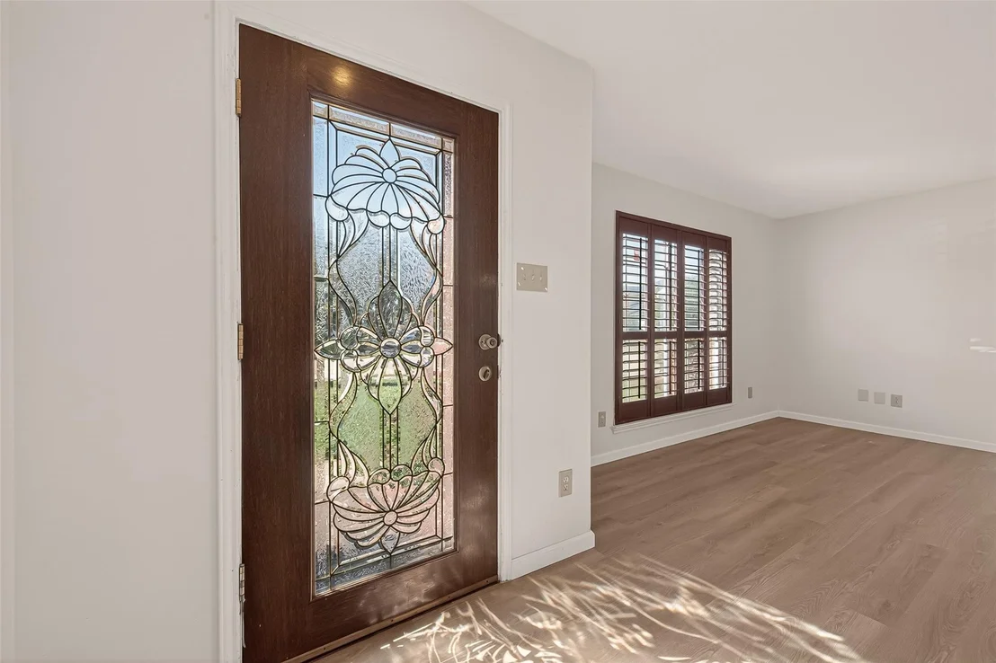 Photo of 15910 Clayton Bend Drive