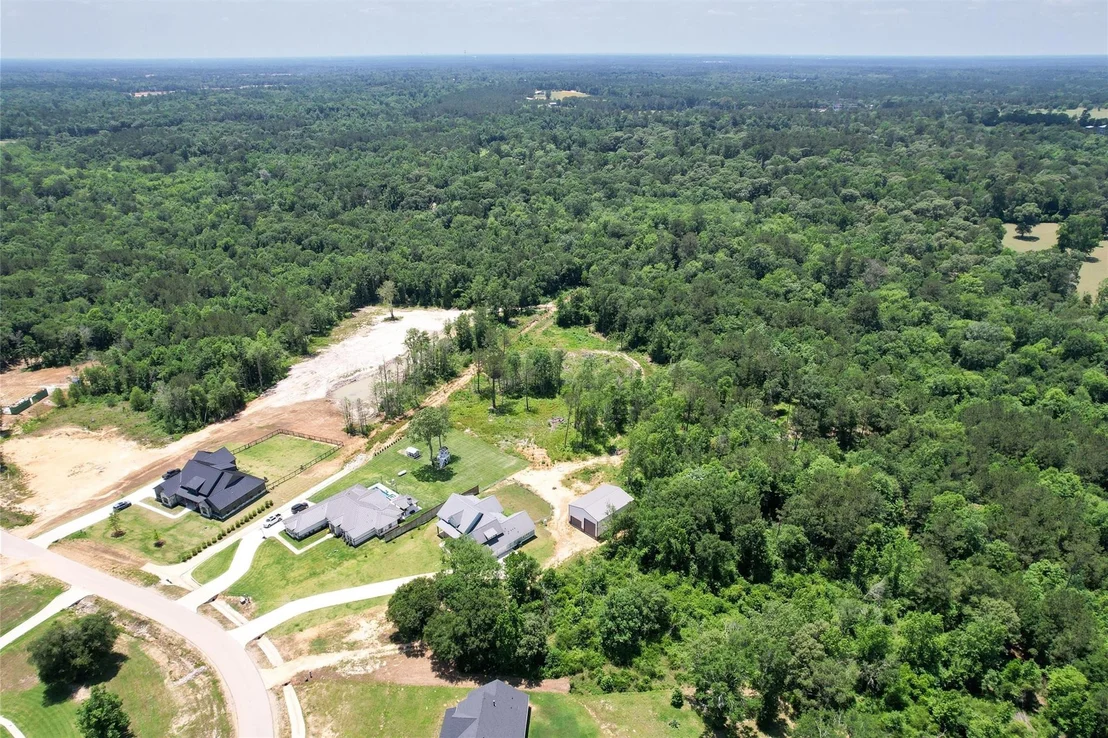 Photo of 120 Quiet Springs Trail
