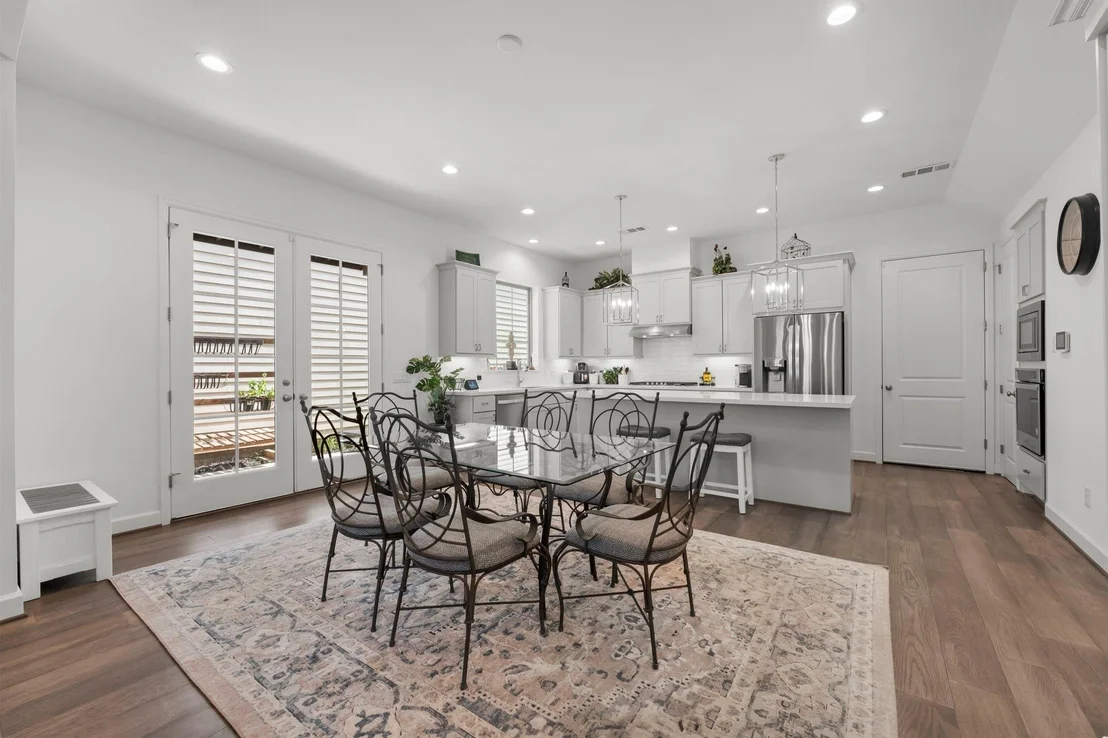 Photo of 25213 Liberty Mill Drive