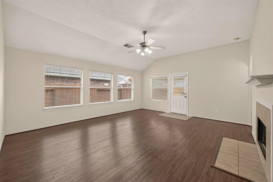 Photo of 5006 Juniper Walk Lane