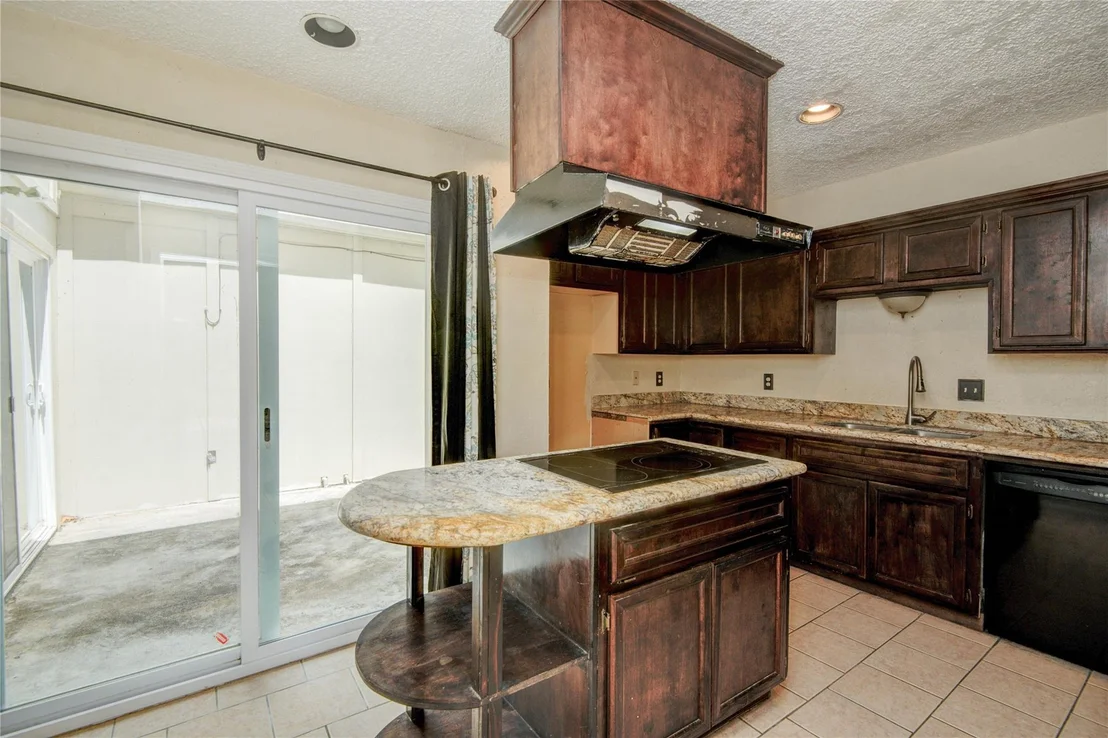 Photo of 1826 Veranda Drive