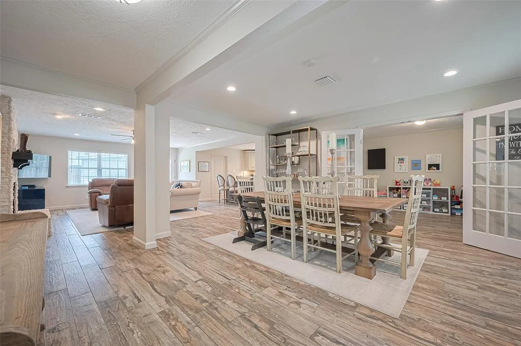 Photo of 10807 Overbrook Lane