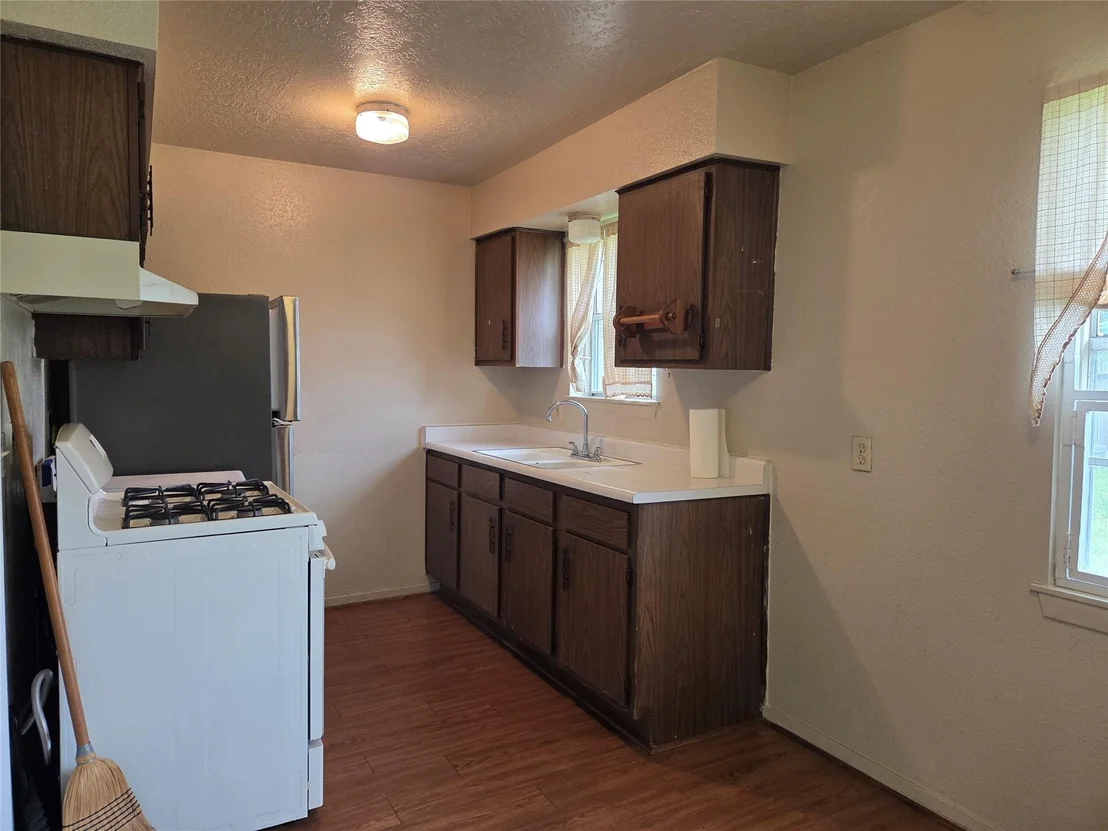 Photo of 14423 Waterloo Drive