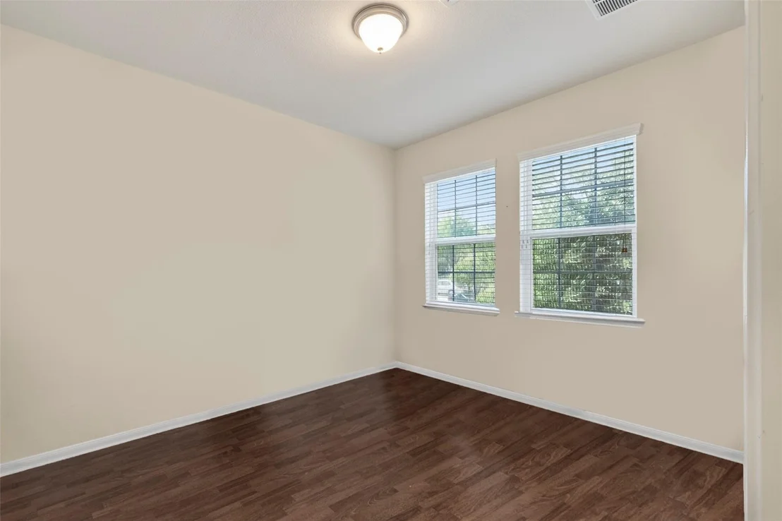 Photo of 7115 Pavilion Drive