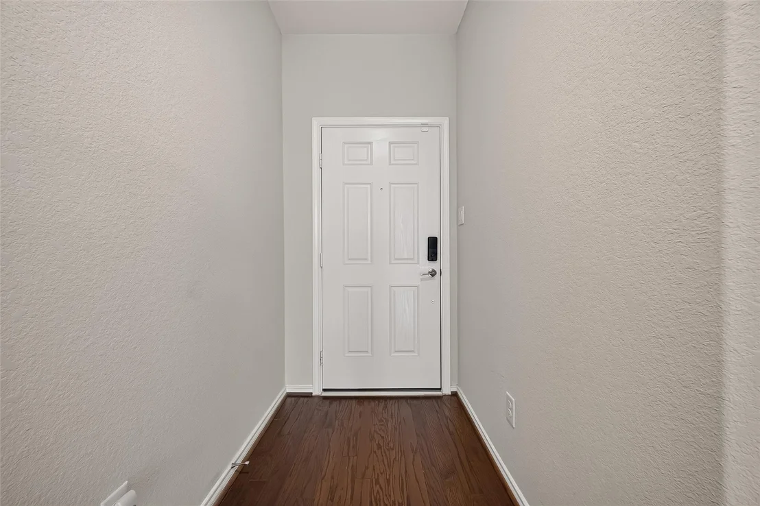 Photo of 8659 Cedardale Park Drive