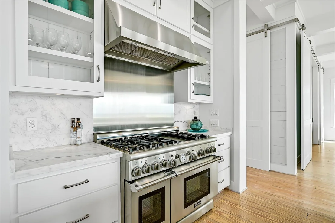 Photo of 11511 Beachside