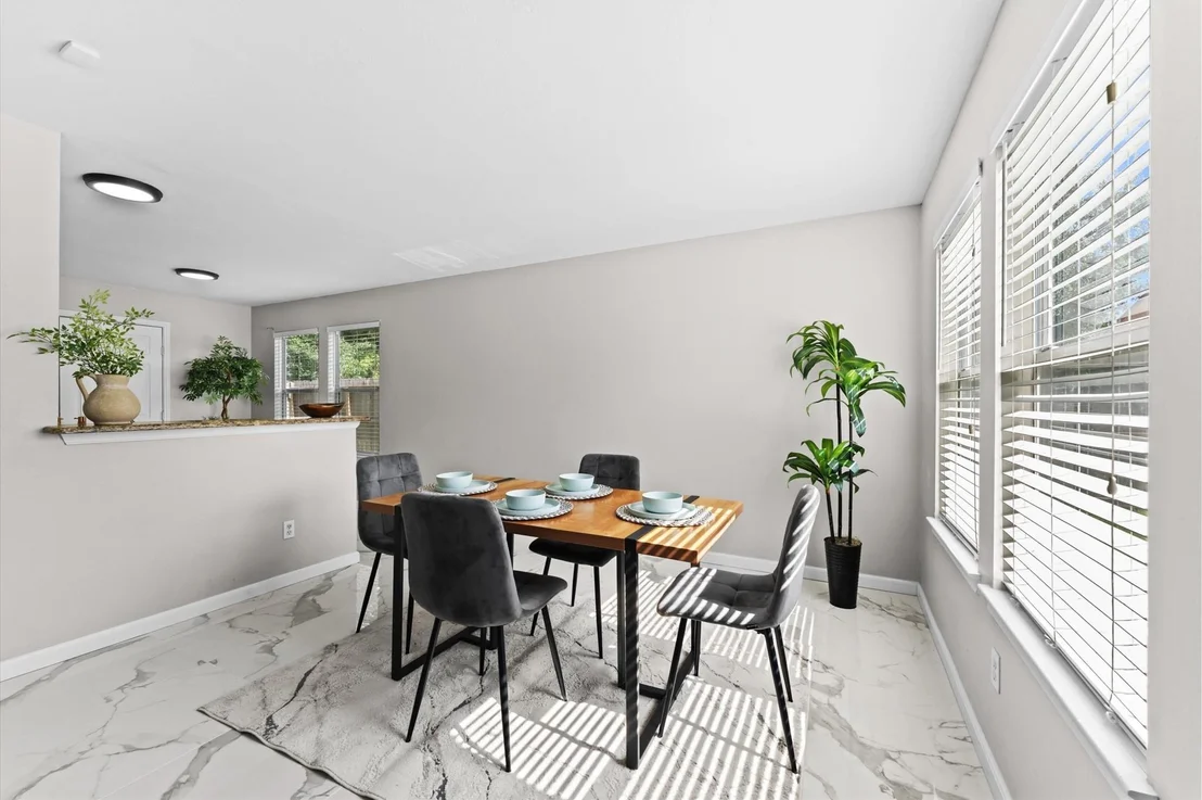 Photo of 16102 Mesa Boulevard