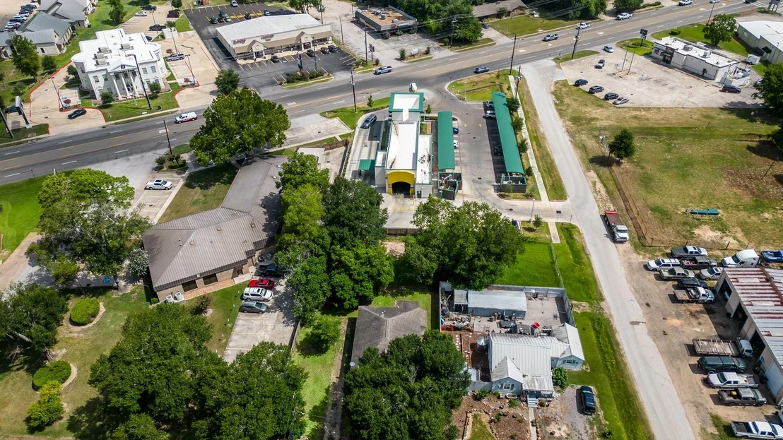 Photo of 1004 Barbara Street