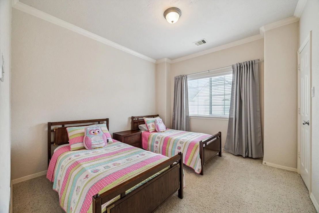 Photo of 3203 Holly Path Drive
