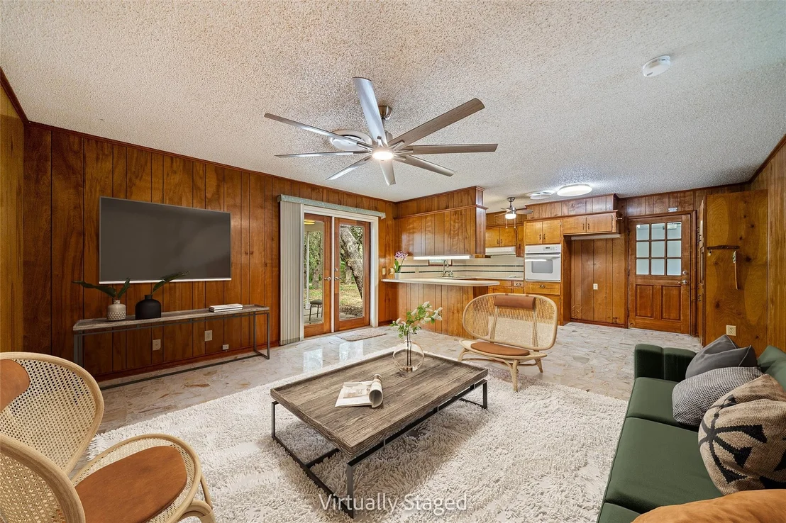 Photo of 2419 Henrietta Place