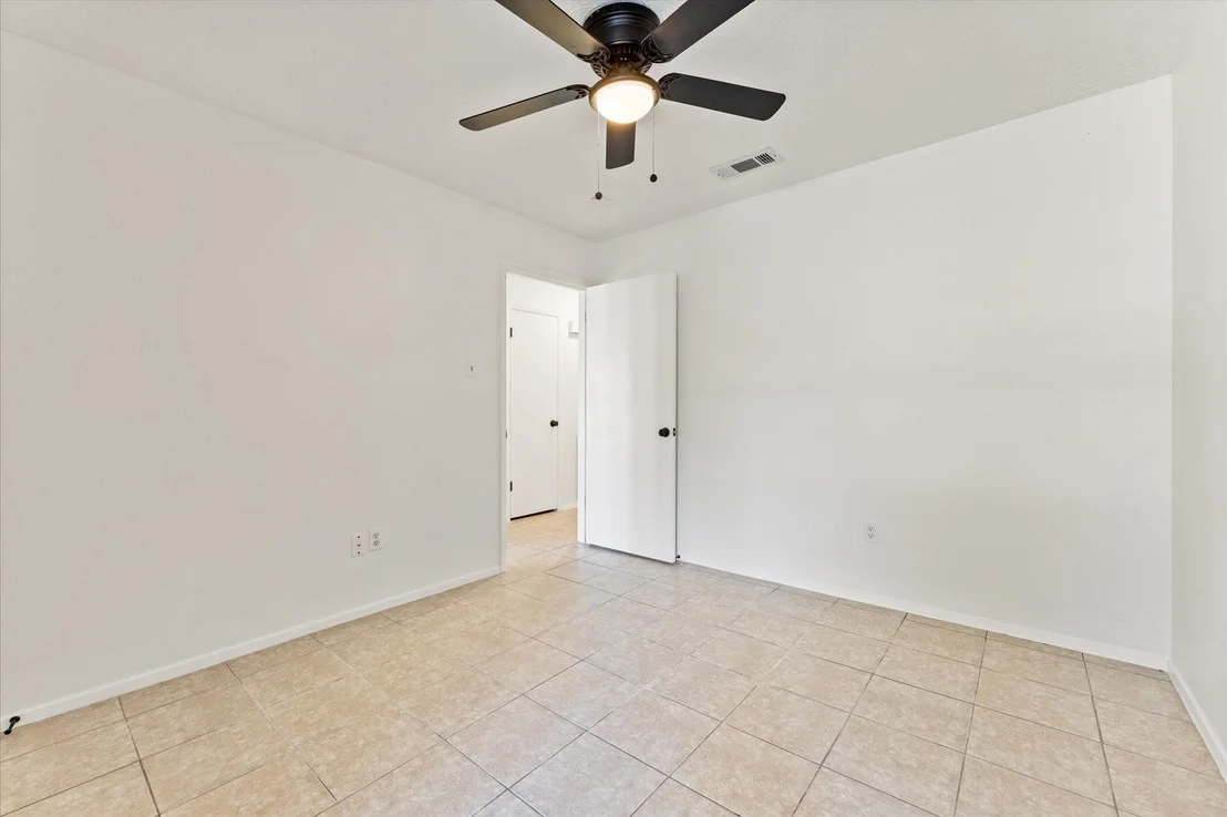 Photo of 23122 Cimber Lane