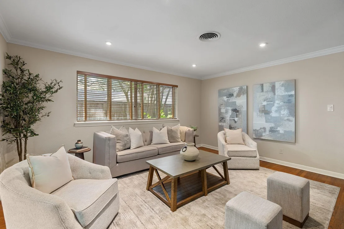 Photo of 5314 Creekbend Drive