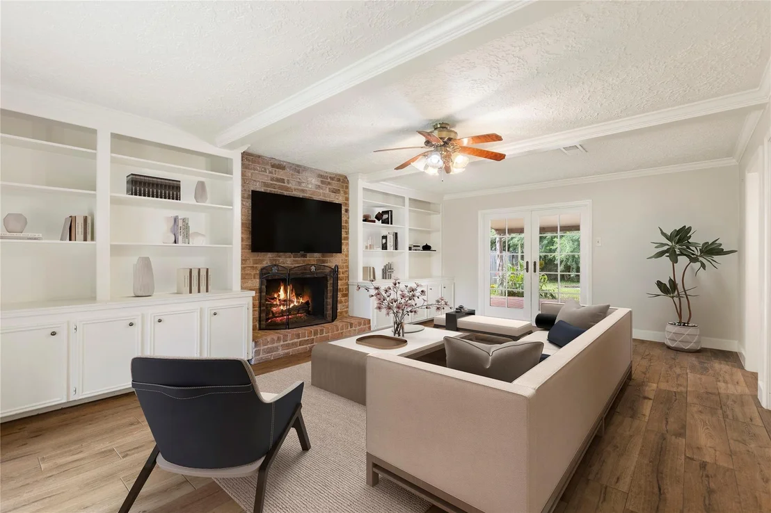 Photo of 8215 Winding Hill Lane