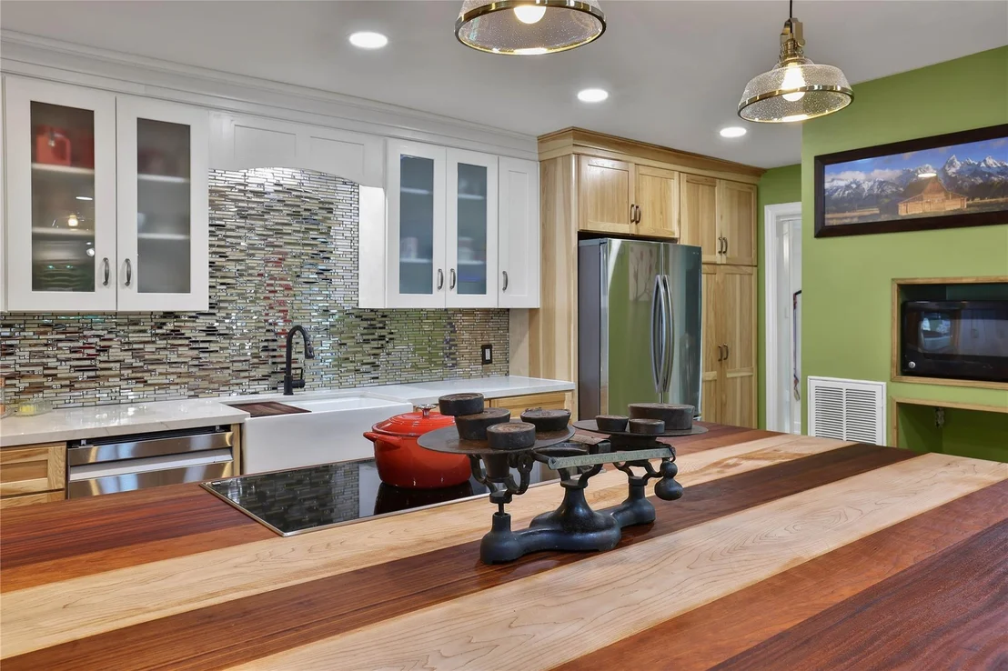 Photo of 23519 Saxon Way