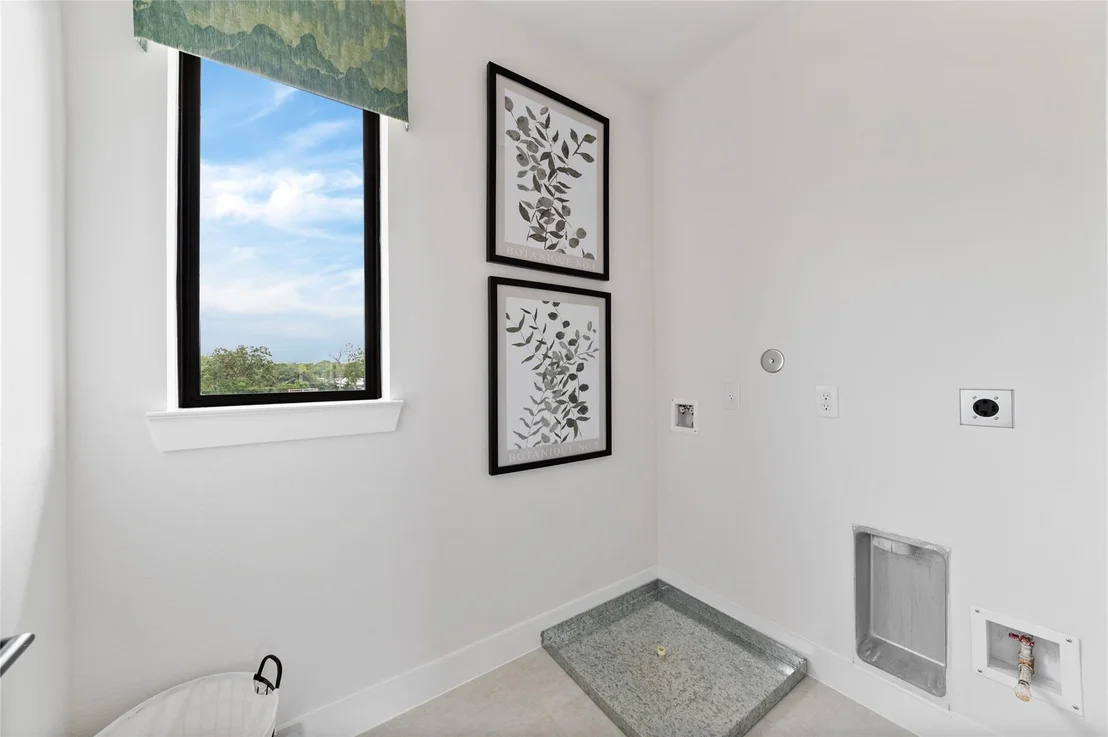 Photo of 324 Forest Reserve Place