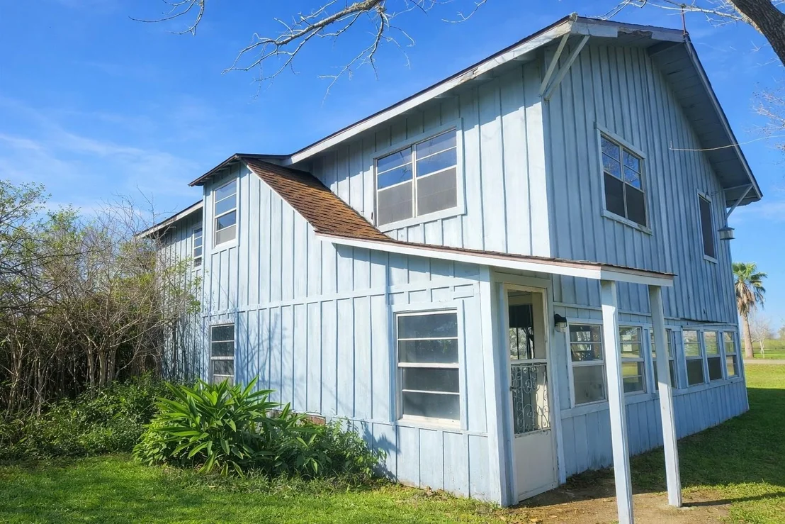 Photo of 2614 Bayou Drive
