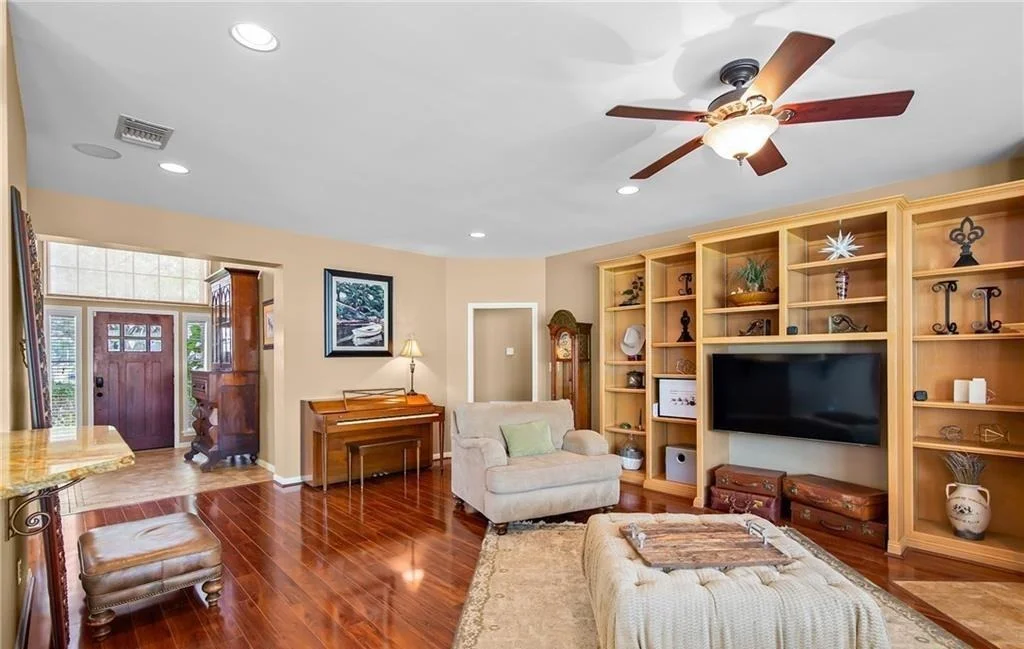 Photo of 416 Edgewater