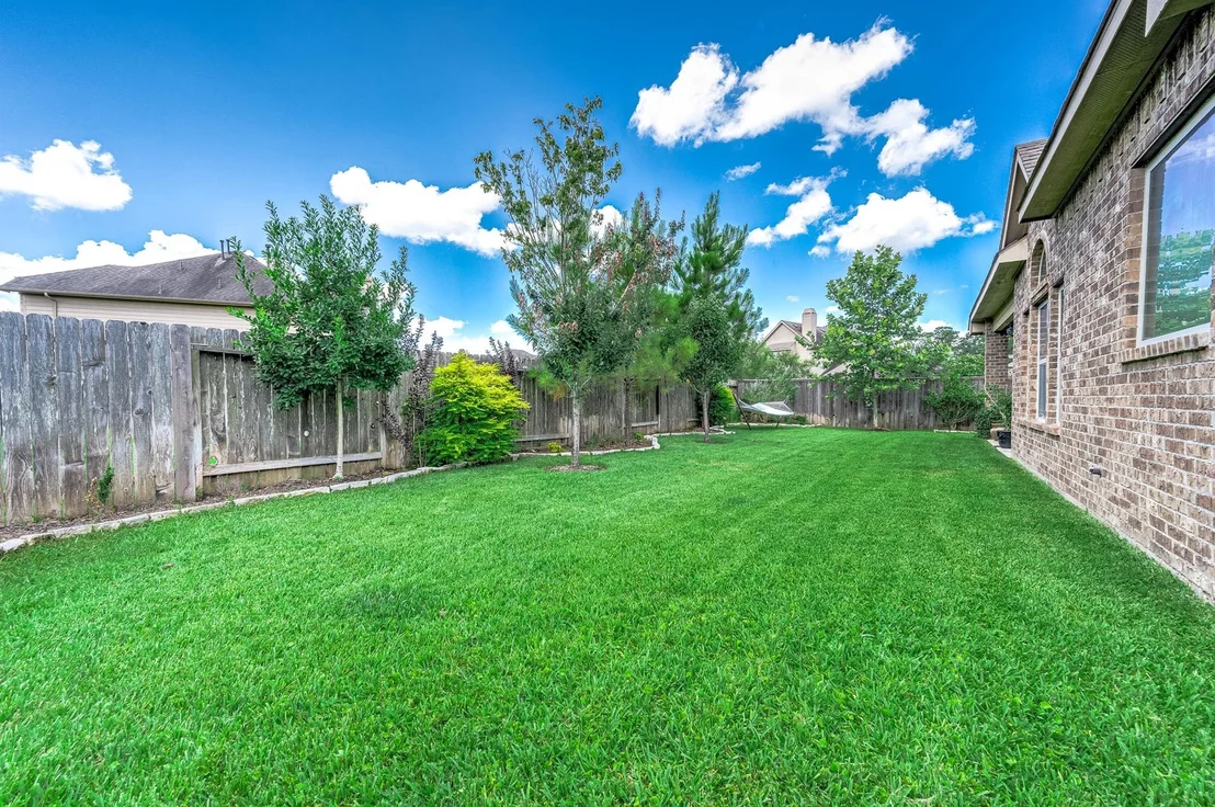 Photo of 35 S Greenprint Circle