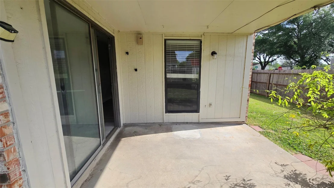 Photo of 6934 Tara Drive