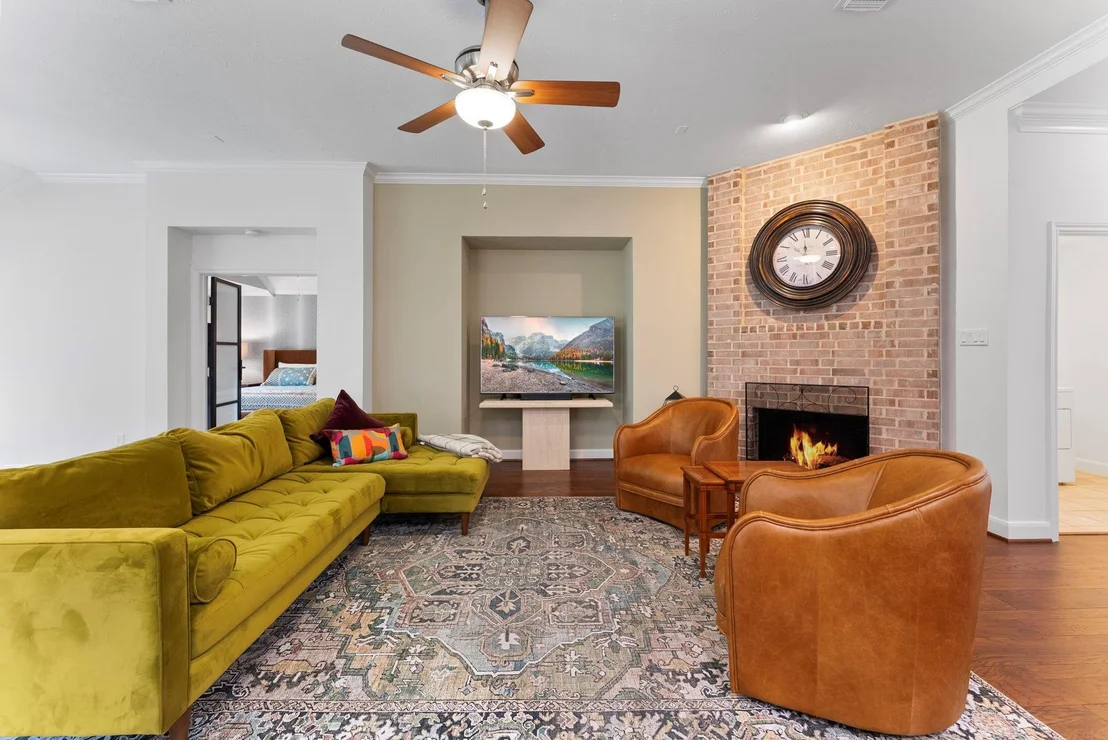 Photo of 23 S Manorcliff Place
