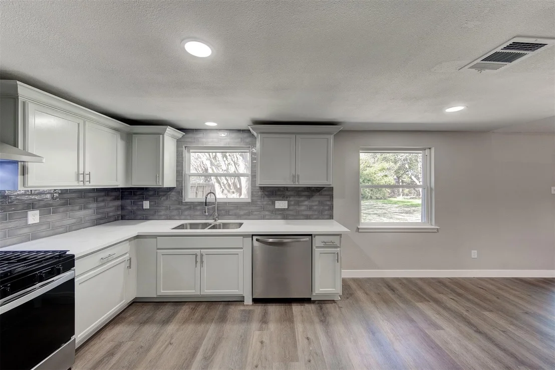 Photo of 5774 Greencraig Drive