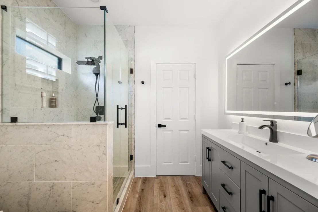 Photo of 31219 Edgewater Drive