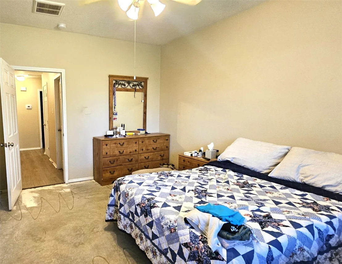 Photo of 3008 Baronsgate Lane