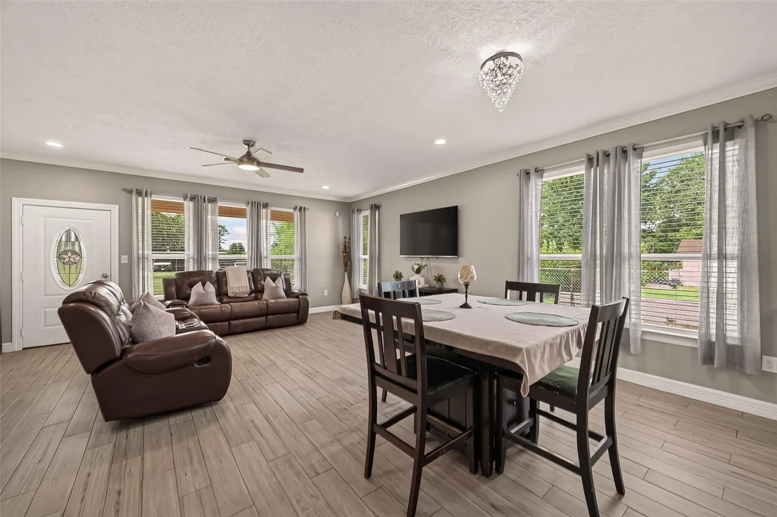Photo of 709 Coen Road