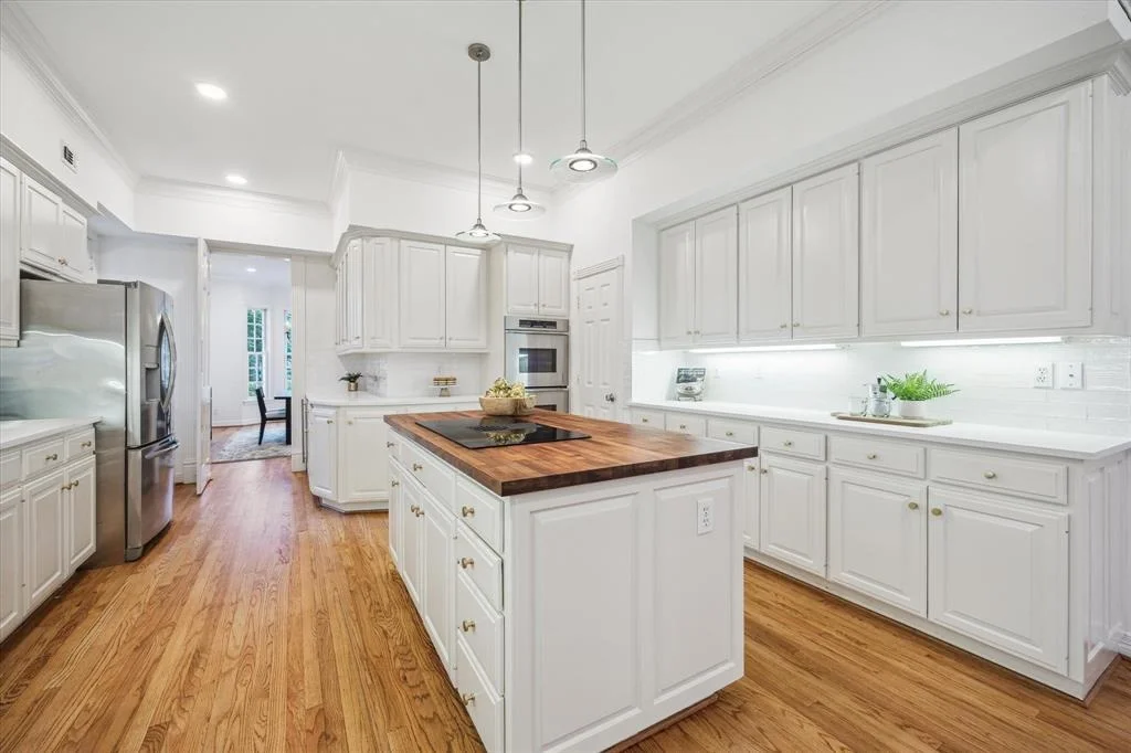 Photo of 2707 Barbara Lane