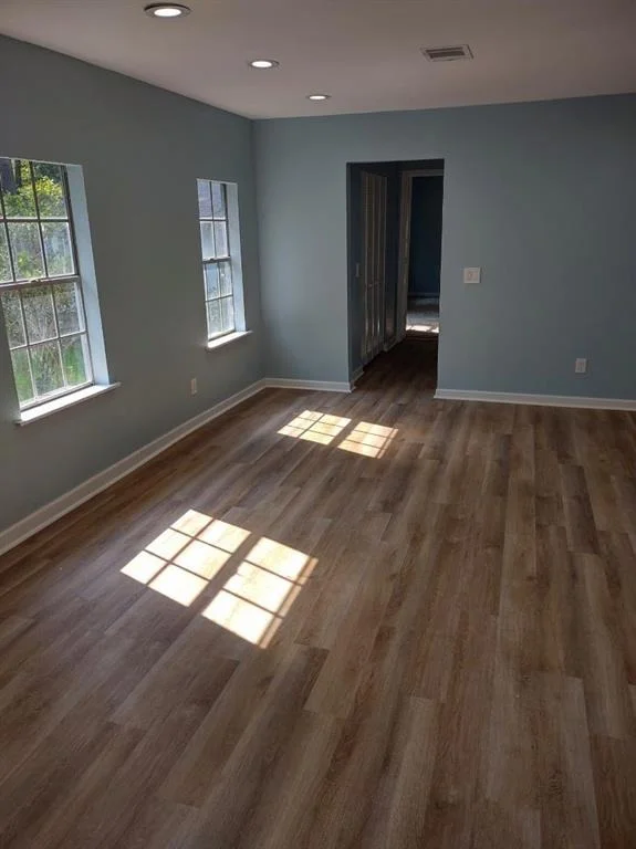 Photo of 134 W Oak Shadows