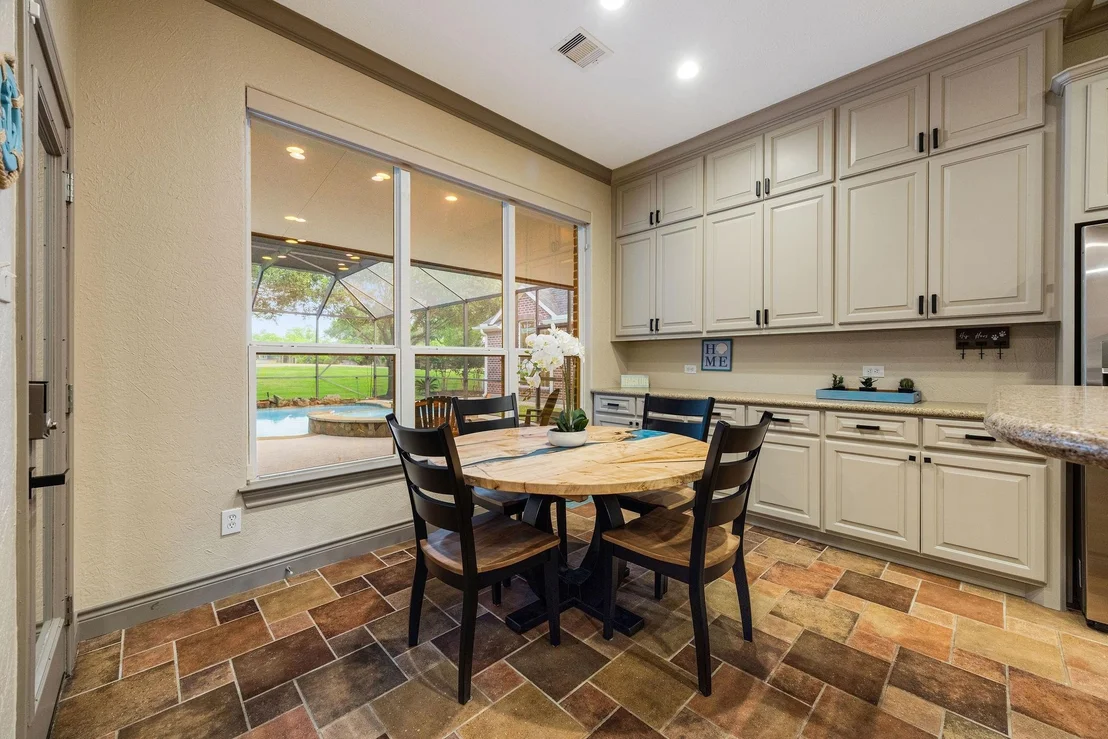 Photo of 5234 Weston Drive