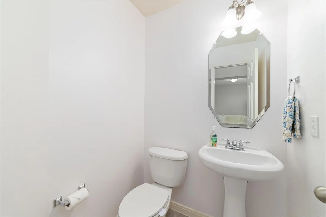 Photo of 8 Terra Bella