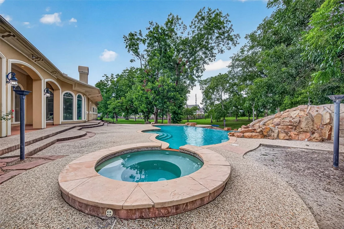 Photo of 4011 Westerdale Drive