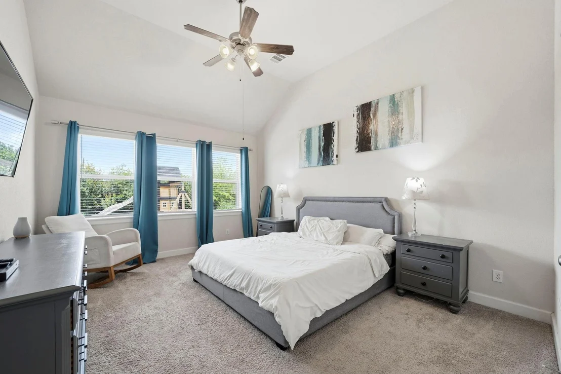 Photo of 7618 Trailing Oaks Drive