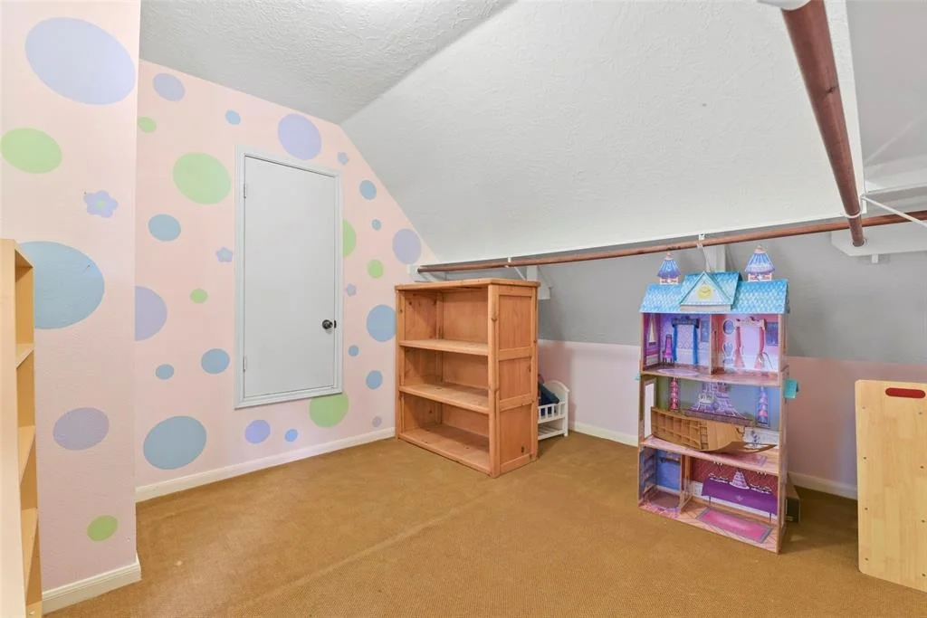 Photo of 18818 Forest Elms Drive